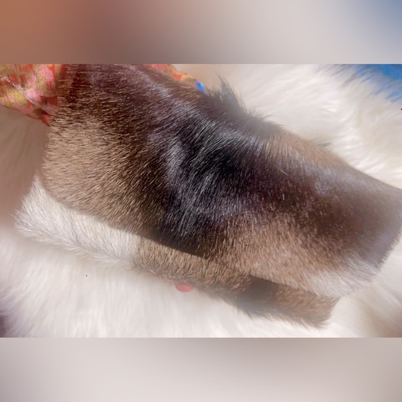 LA PASSION DU MD FUR COWHIDE CLUTCH BAG   11” X 6” APPROXIMATELY GORGEOUS UNIQUE - Picture 8 of 9